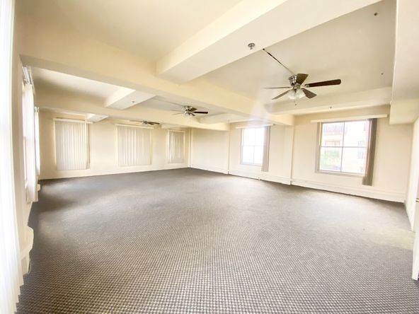260 S Texas Blvd, Weslaco, TX 78596